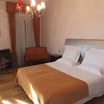 Borghi فندق