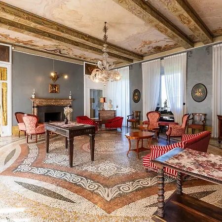 Borghi 4* Varano Borghi