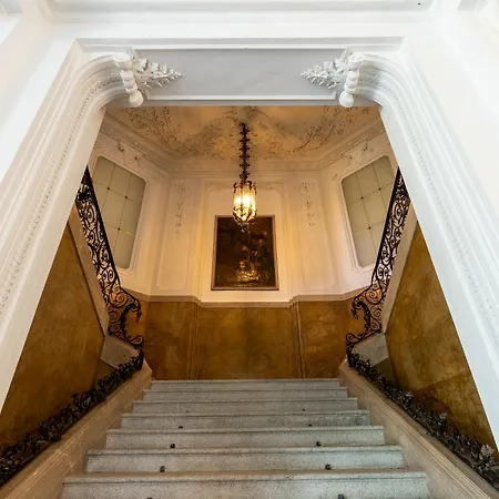 Hotel Borghi Varano Borghi