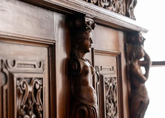 Borghi Отель Варано-Борги