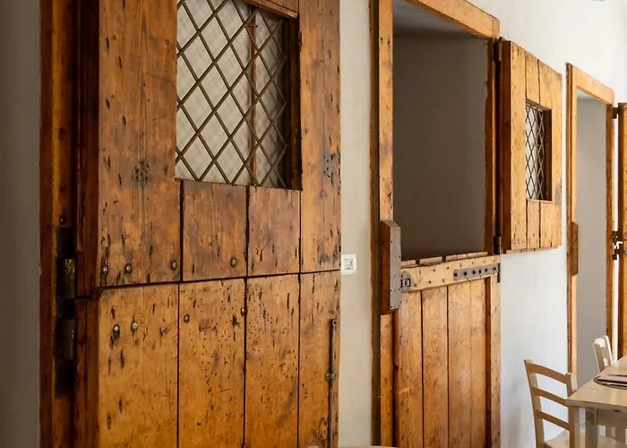 Отель Borghi 4*