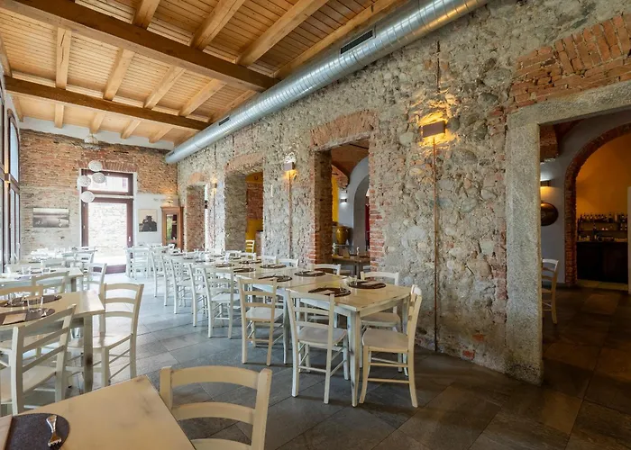 Otel Borghi Varano Borghi