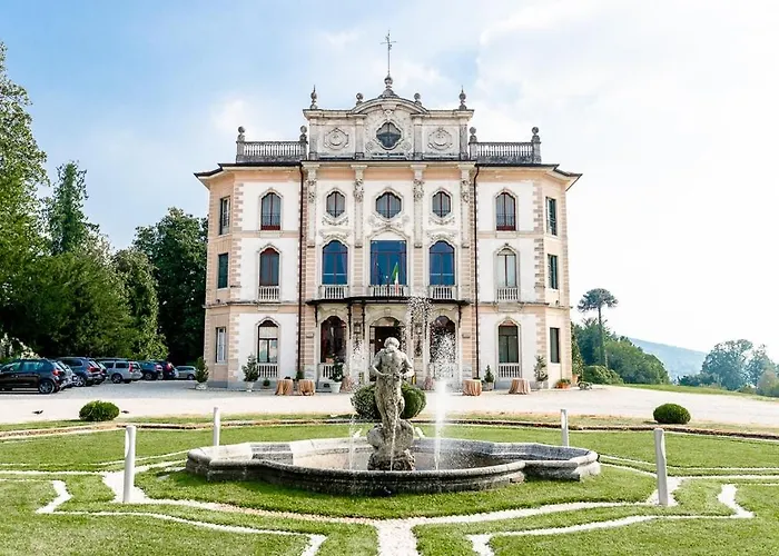 Borghi Варано-Борги