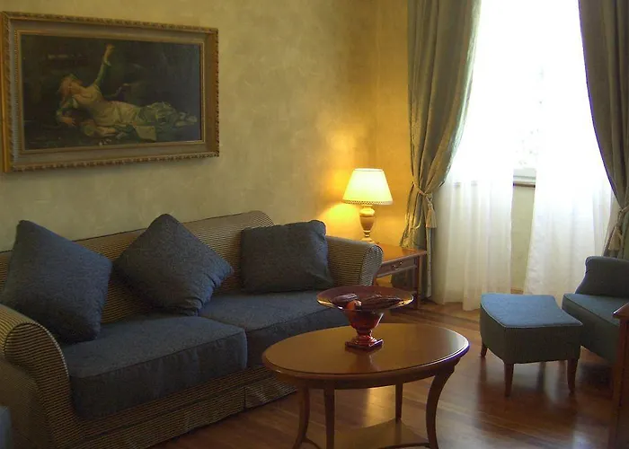 Borghi 4* Varano Borghi