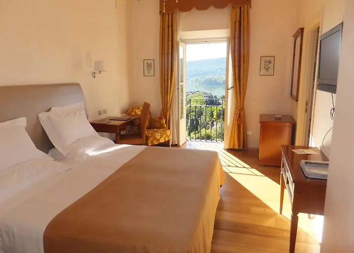 Borghi Hotel Varano Borghi