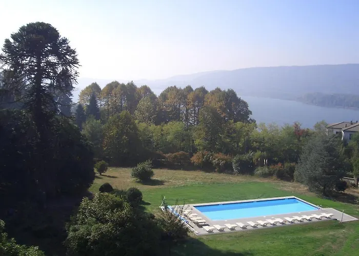 Borghi Varano Borghi