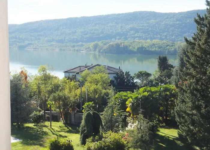 Borghi Варано-Борги