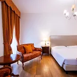Borghi فندق